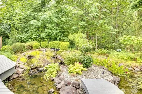 469 243rd Place SE Sammamish WA 98074