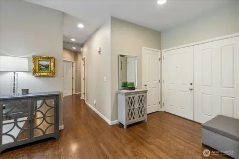 469 243rd Place SE Sammamish WA 98074