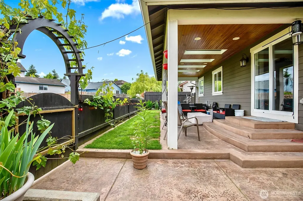 19311 Valley View Drive Arlington WA 98223