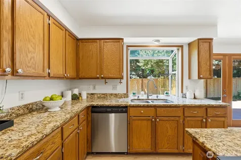 11822 37th Drive SE Everett WA 98208