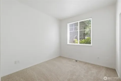 16714 Cobblestone Drive Lynnwood WA 98037