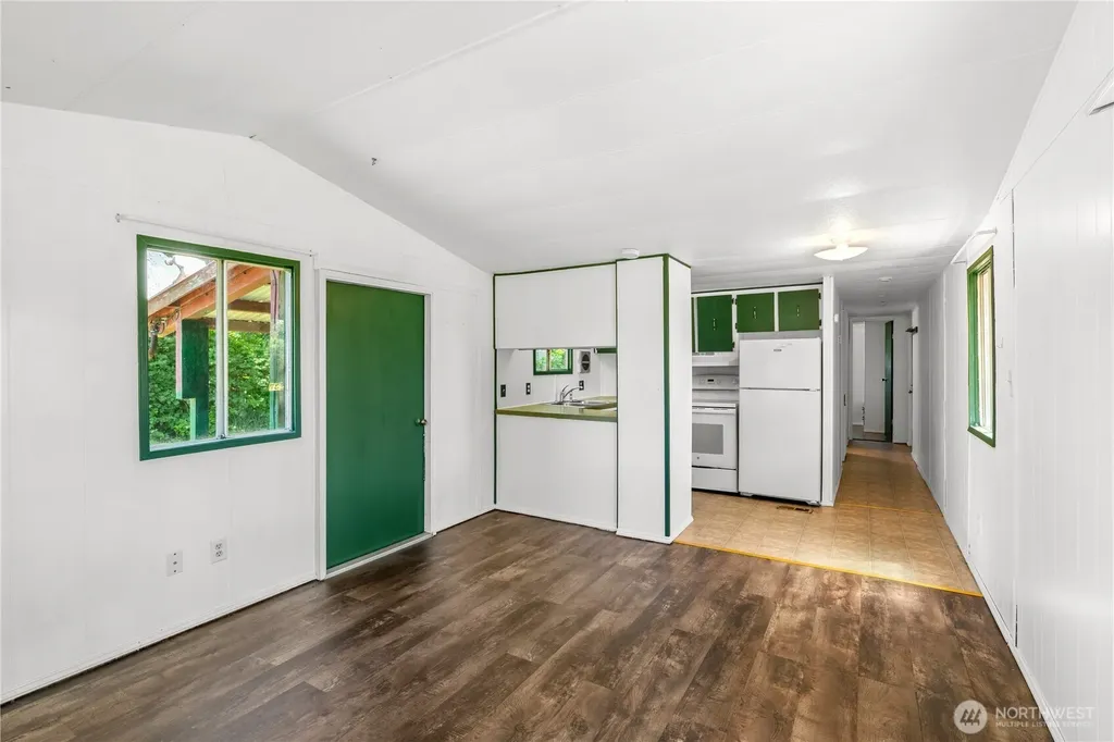886 Cranberry Road Grayland WA 98547