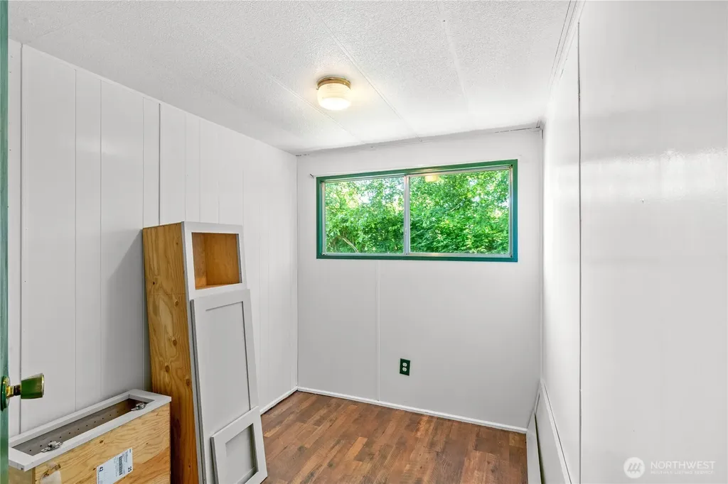 886 Cranberry Road Grayland WA 98547