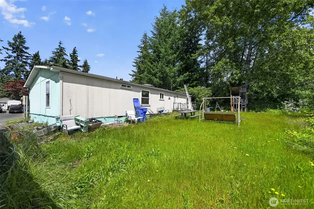 12112 125th Street Ct E Puyallup WA 98374