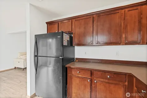 306 Poppy Road Bothell WA 98012