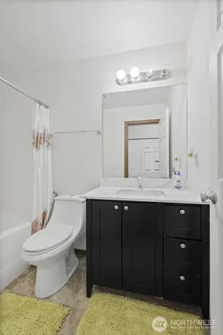 306 Poppy Road Bothell WA 98012