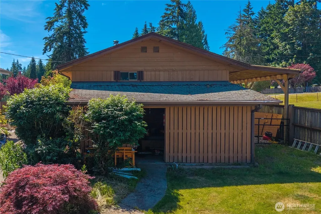 28719 76th Avenue E Graham WA 98338