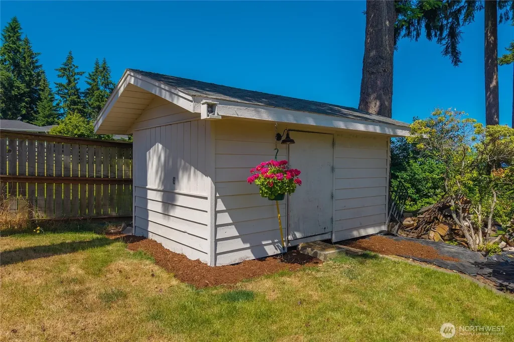 28719 76th Avenue E Graham WA 98338
