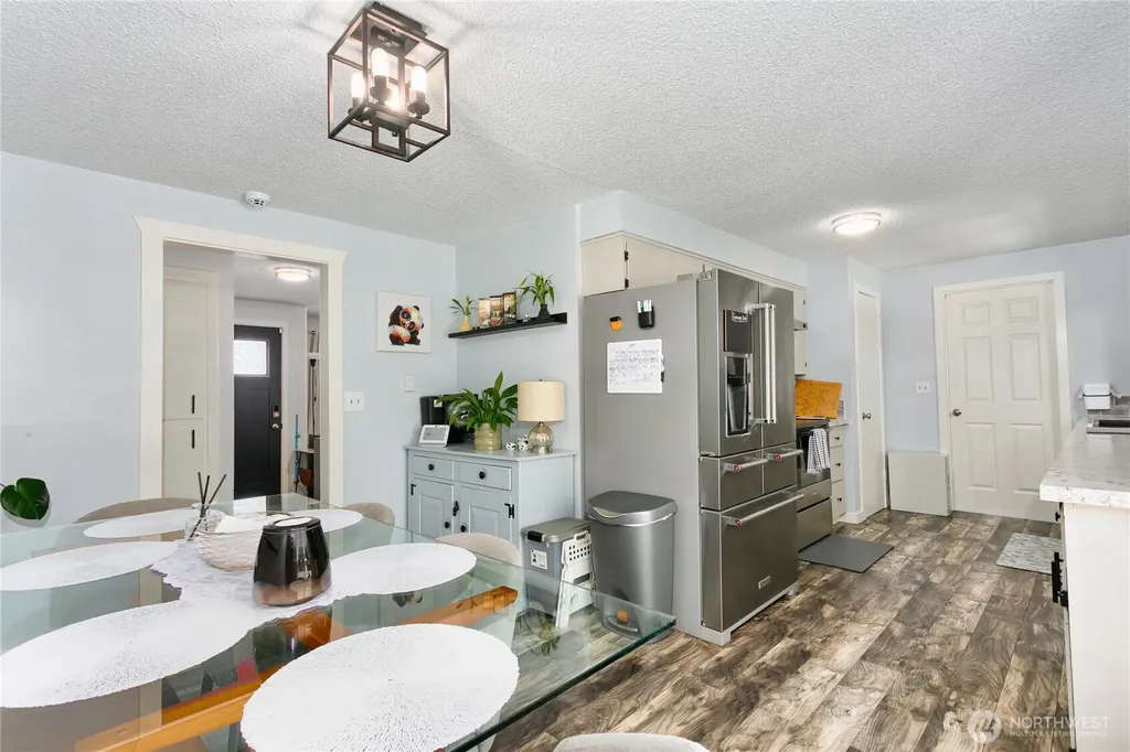 1759 S 43rd Street Tacoma WA 98418