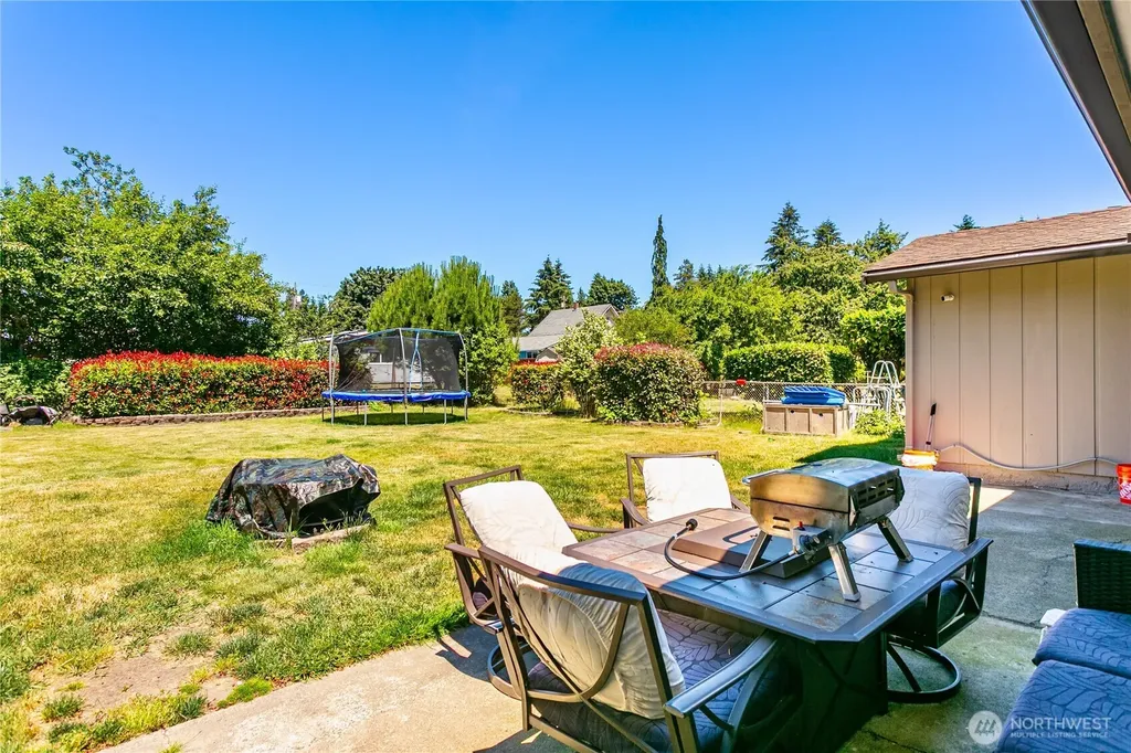 1759 S 43rd Street Tacoma WA 98418