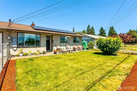 1759 S 43rd Street Tacoma WA 98418