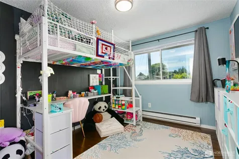 1759 S 43rd Street Tacoma WA 98418