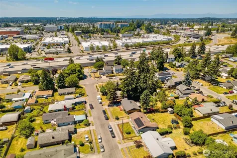 1759 S 43rd Street Tacoma WA 98418