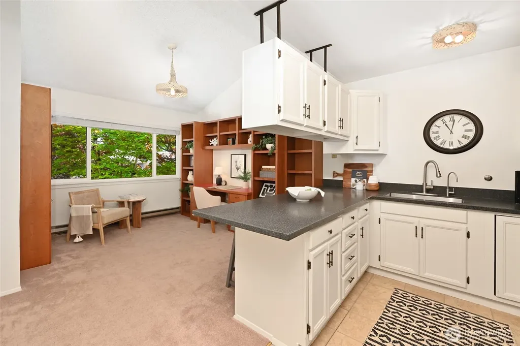 6343 Sand Point Way NE Seattle WA 98115