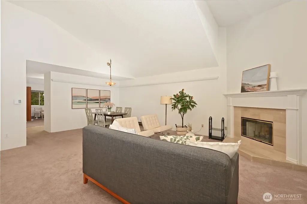 6343 Sand Point Way NE Seattle WA 98115