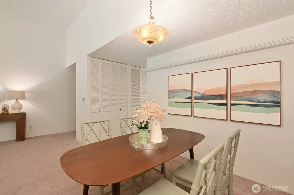 6343 Sand Point Way NE Seattle WA 98115