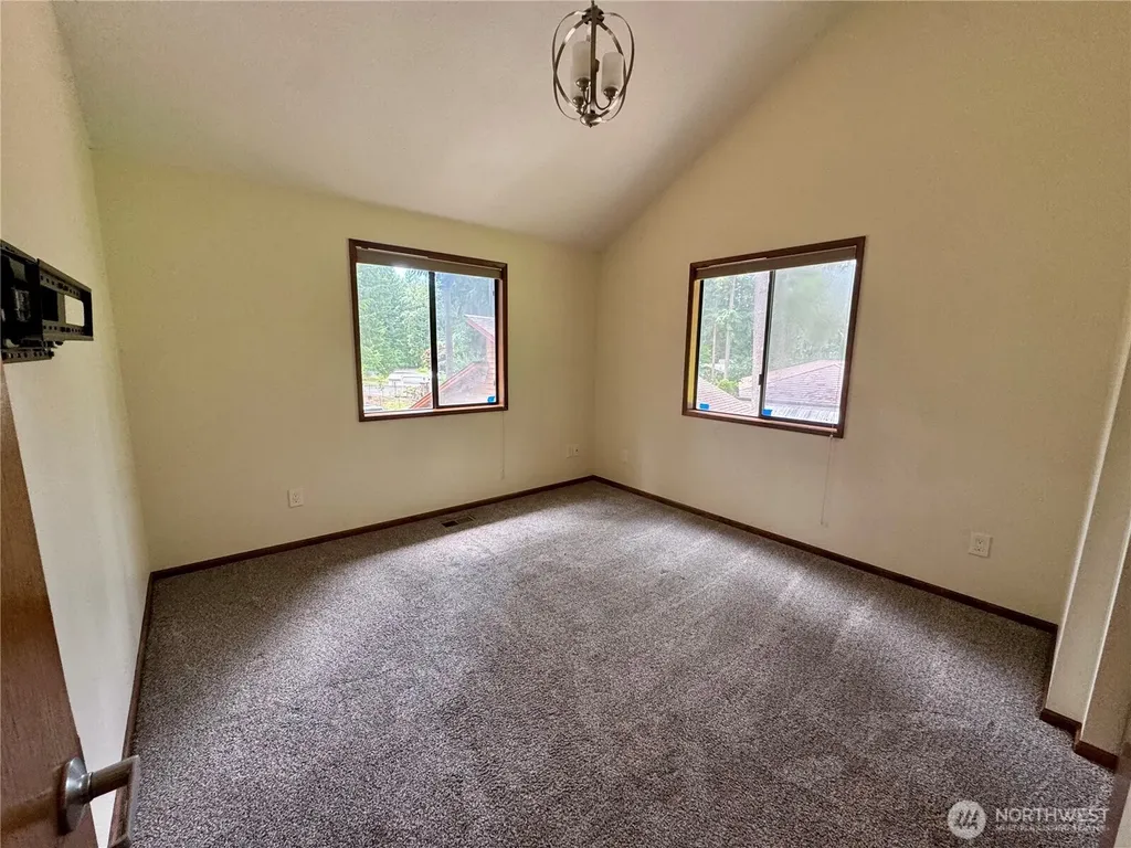 23909 123rd Street E Buckley WA 98321
