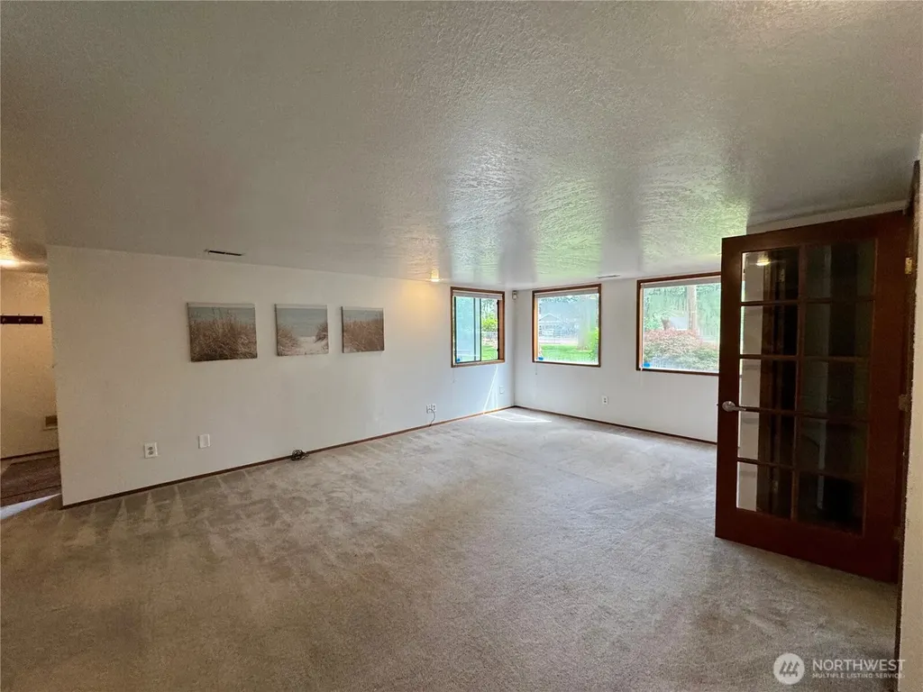 23909 123rd Street E Buckley WA 98321