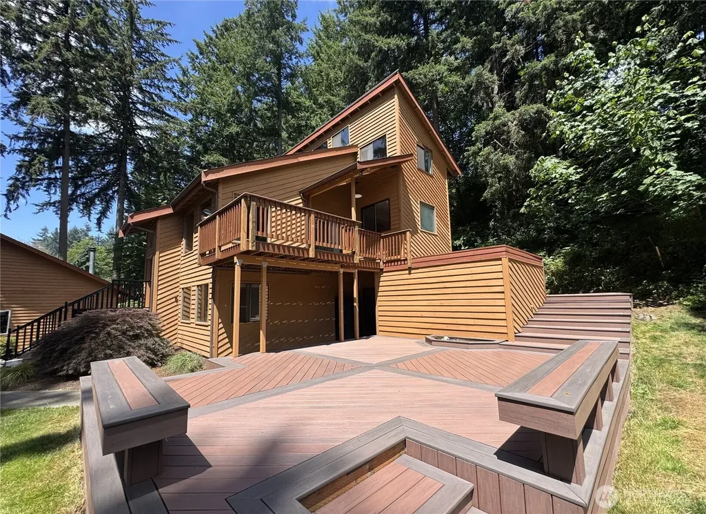 23909 123rd Street E Buckley WA 98321