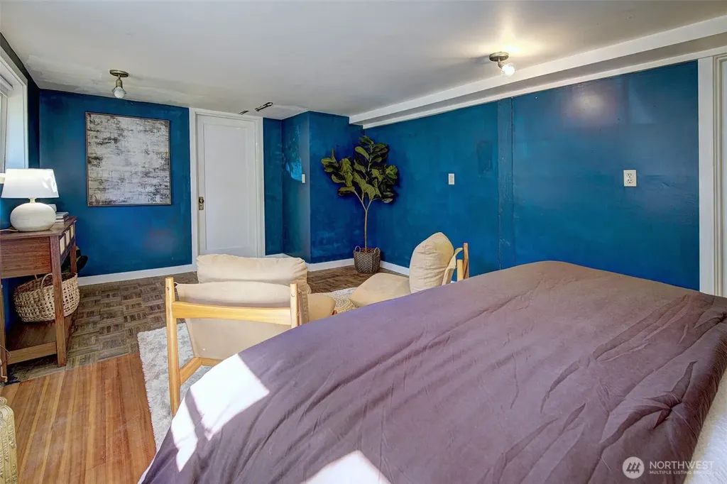 511 N 76th Street Seattle WA 98103