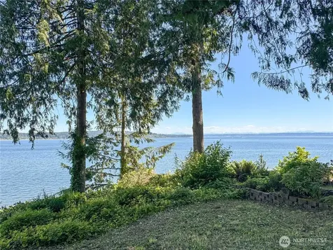17180 Agate Street NE Bainbridge Island WA 98110