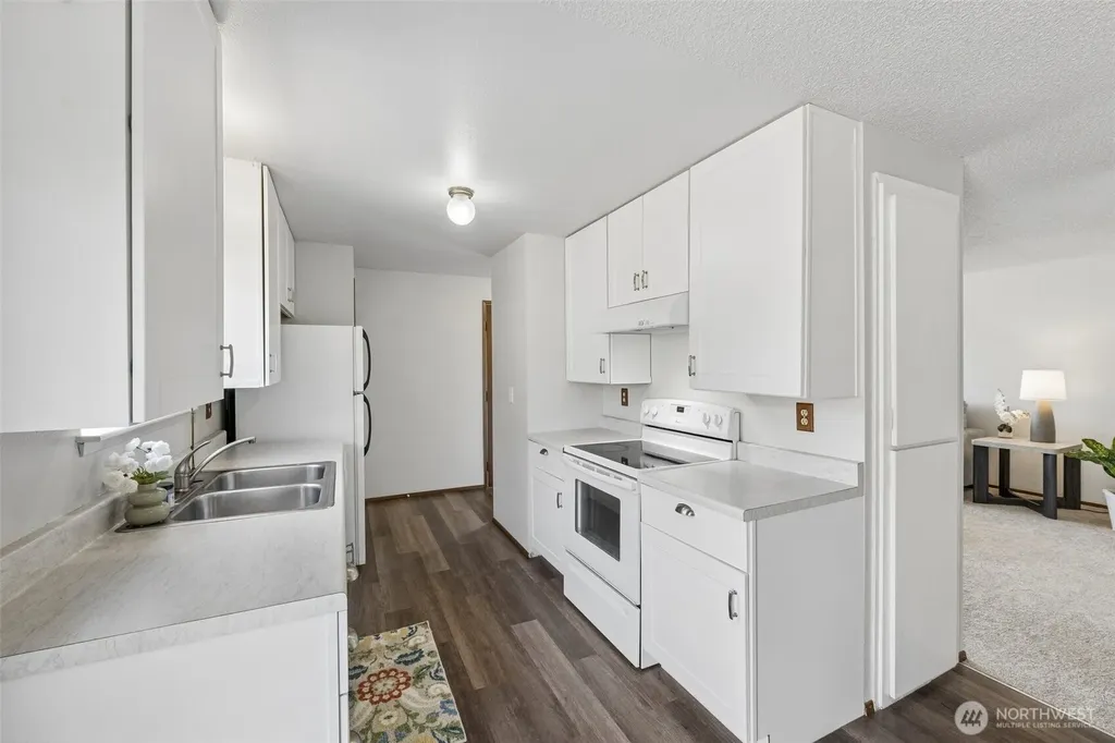 9024 E G Street Tacoma WA 98445