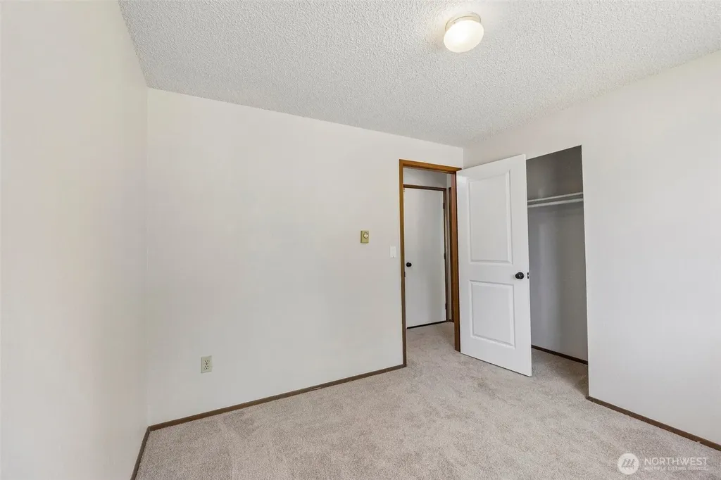 9024 E G Street Tacoma WA 98445