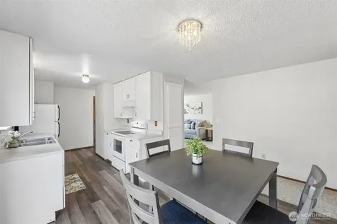 9024 E G Street Tacoma WA 98445