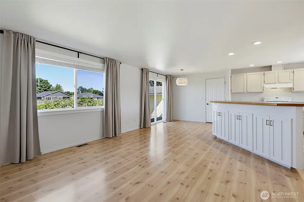3404 Mchugh Place Enumclaw WA 98022