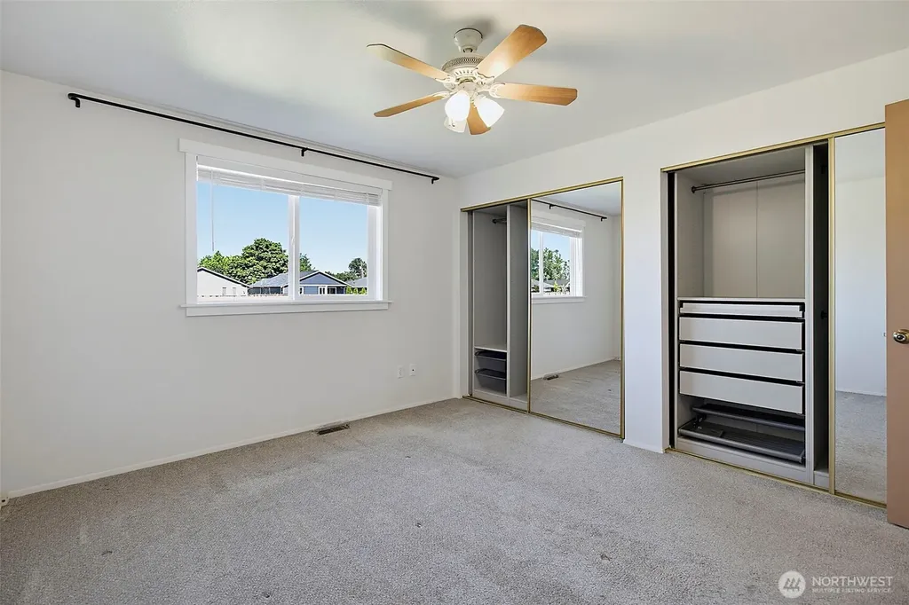 3404 Mchugh Place Enumclaw WA 98022