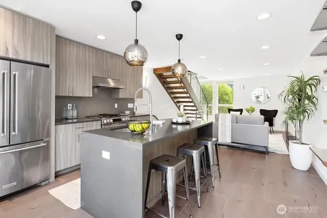 2233 Minor Avenue Seattle WA 98102