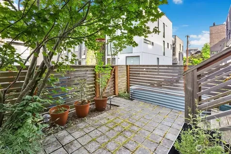 2233 Minor Avenue Seattle WA 98102