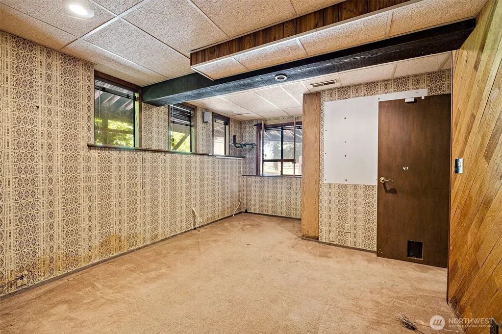 145 Big Bear Place NW Issaquah WA 98027