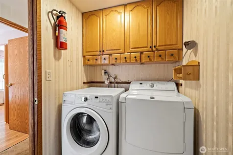 145 Big Bear Place NW Issaquah WA 98027