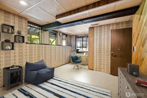 145 Big Bear Place NW Issaquah WA 98027