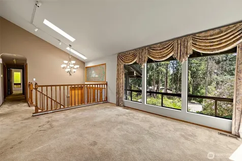 145 Big Bear Place NW Issaquah WA 98027