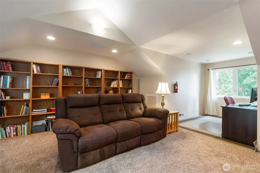 125 Gleason Road Centralia WA 98531