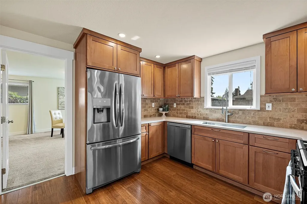 26016 174th Avenue SE Covington WA 98042