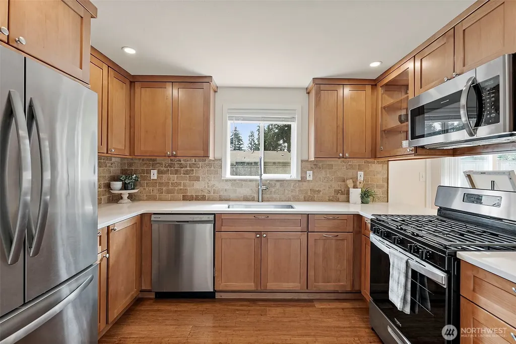 26016 174th Avenue SE Covington WA 98042
