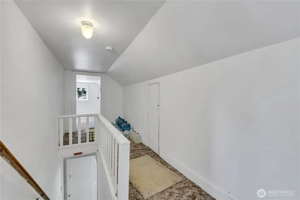 13025 Ambaum Boulevard SW Burien WA 98146