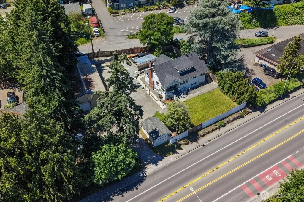 13025 Ambaum Boulevard SW Burien WA 98146