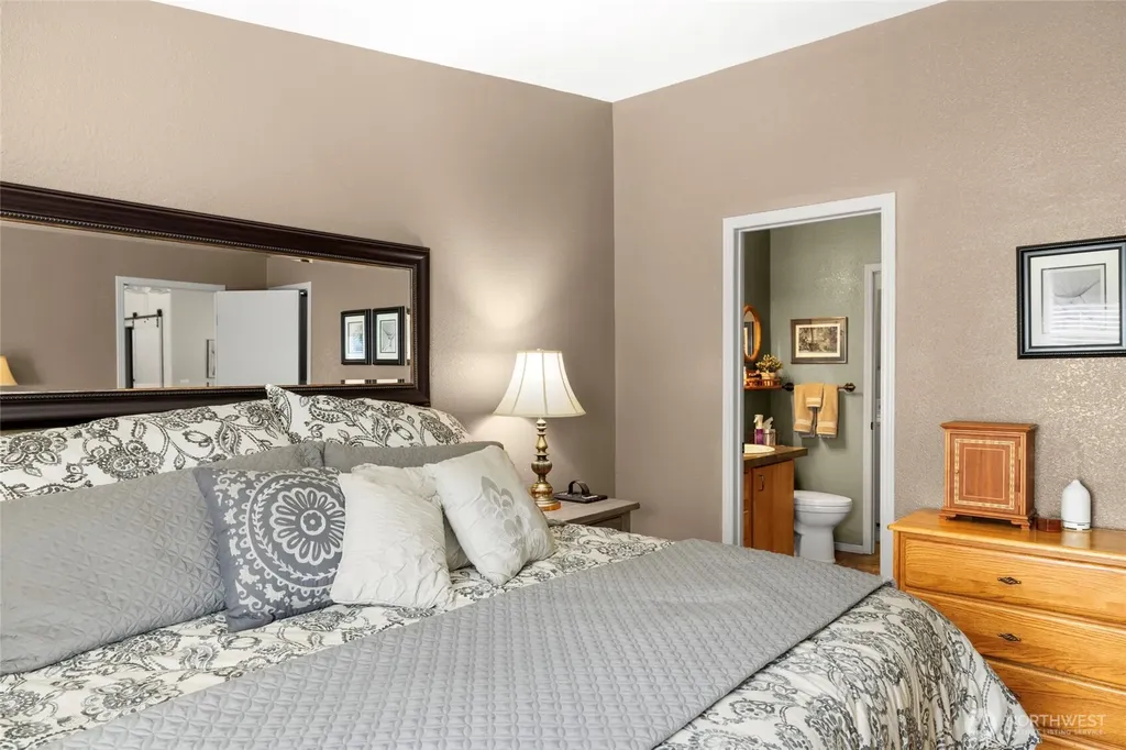 1115 Rhodes Road Sedro Woolley WA 98284
