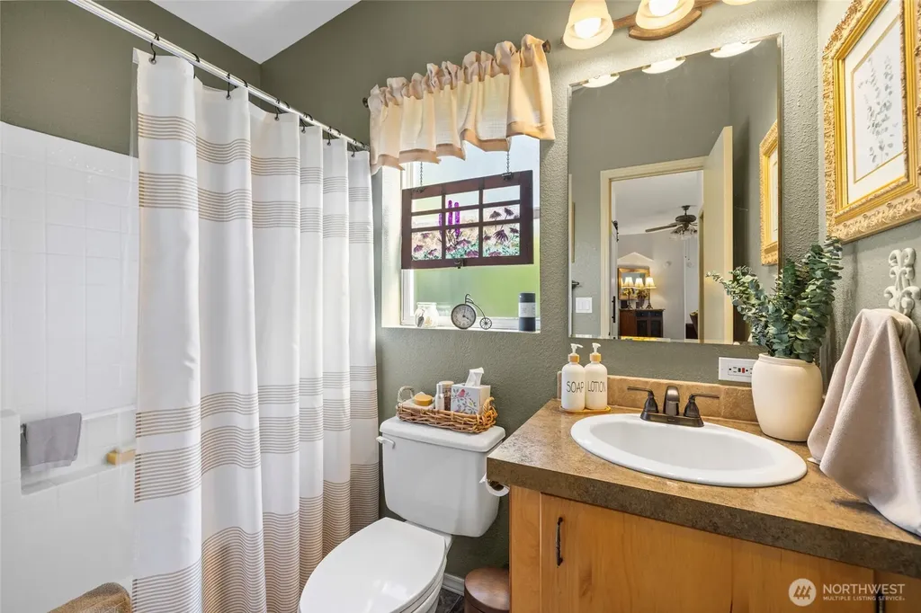 1115 Rhodes Road Sedro Woolley WA 98284
