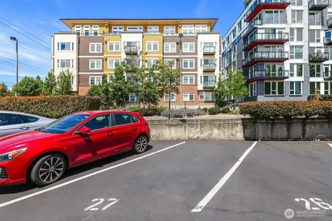 932 100th Avenue NE Bellevue WA 98004