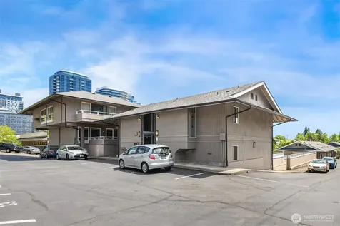932 100th Avenue NE Bellevue WA 98004