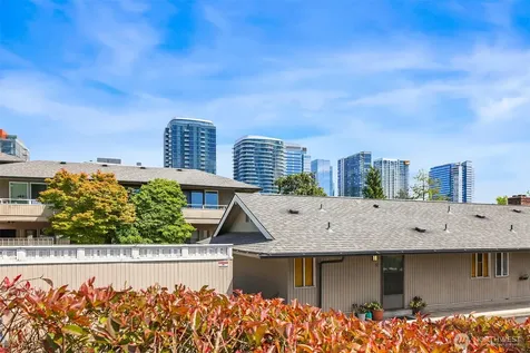 932 100th Avenue NE Bellevue WA 98004