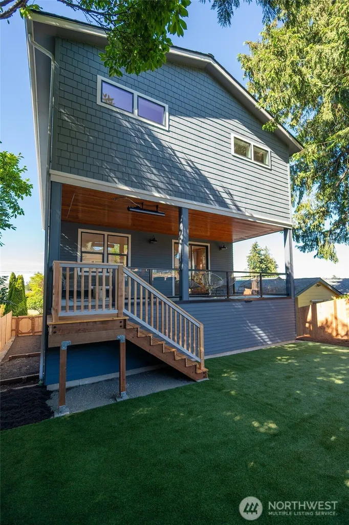 3111 W Mansell Street Seattle WA 98199