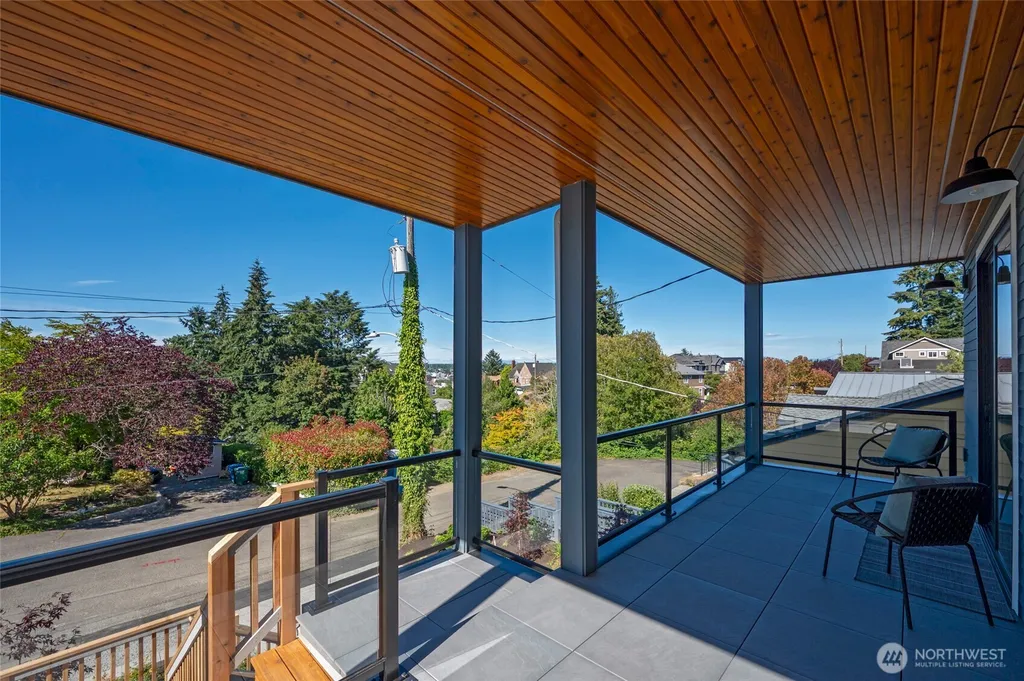 3111 W Mansell Street Seattle WA 98199