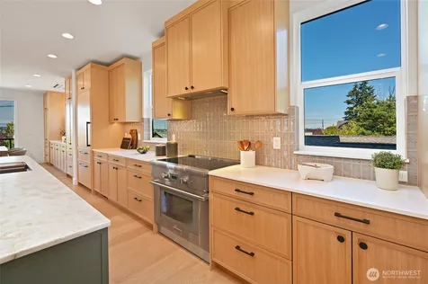 3111 W Mansell Street Seattle WA 98199