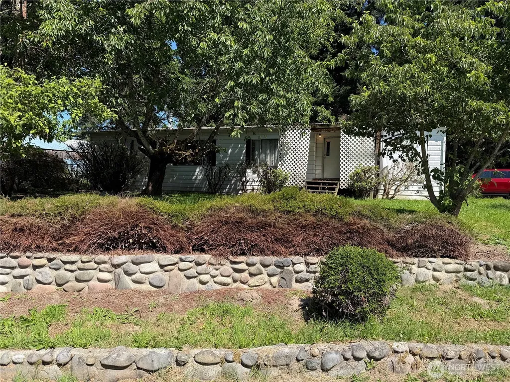 11432 Nisqually Park Loop SE Olympia WA 98513